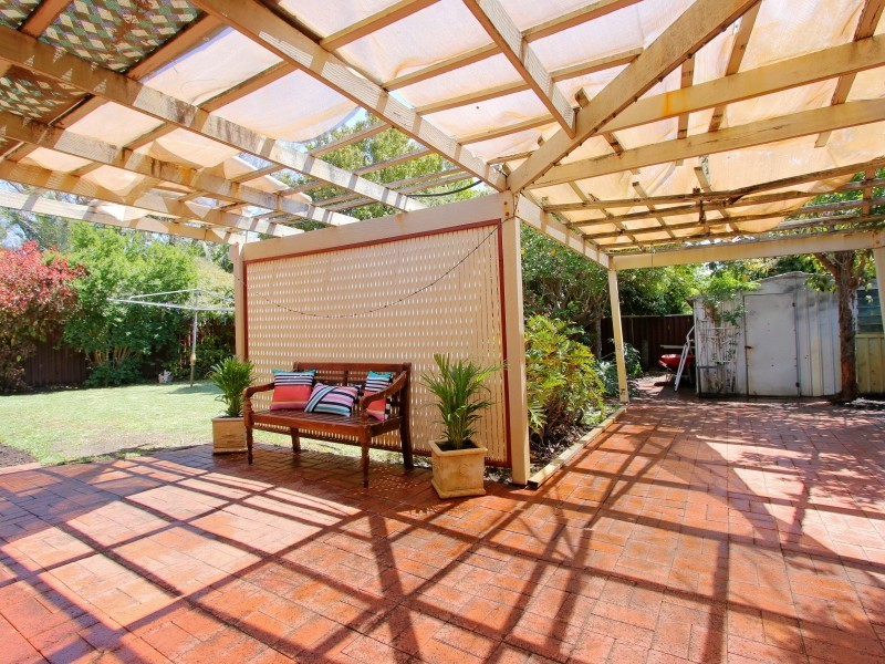 28 Helena Crescent, Thornlie WA 6108