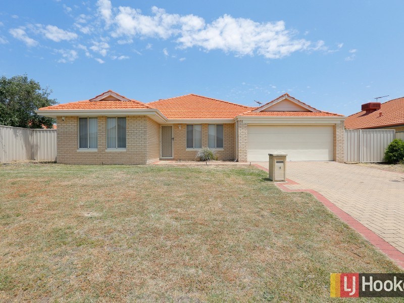 16 Fallon Place, Seville Grove WA 6112