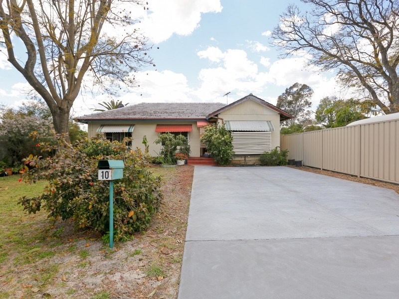 10A Cranwell Street, Thornlie WA 6108