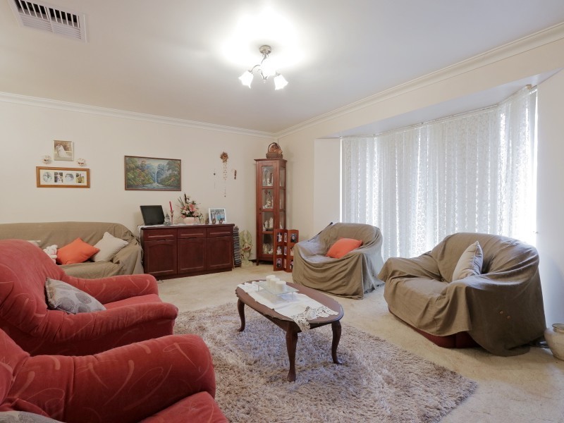 332 Maddington Road, Orange Grove WA 6109