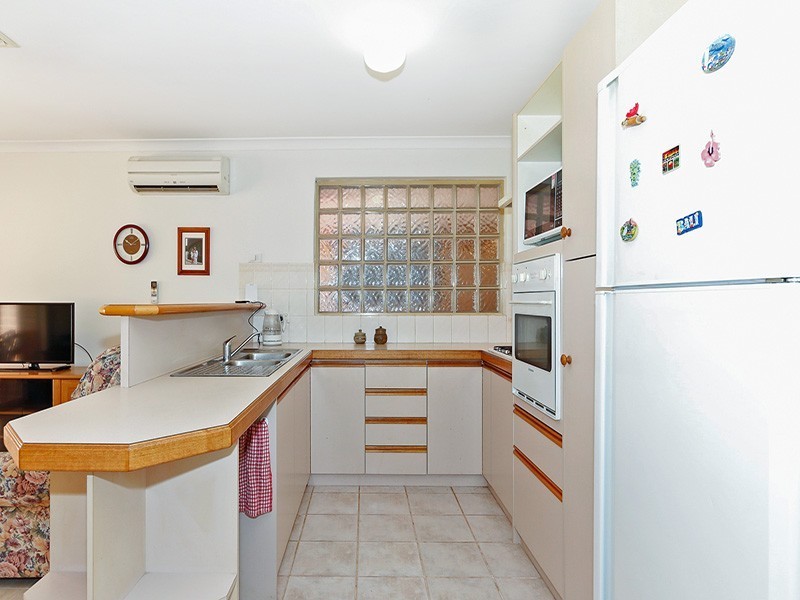 13/8 Heron Place, Maddington WA 6109