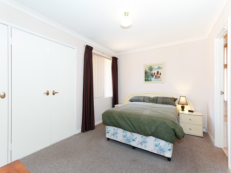 13/8 Heron Place, Maddington WA 6109