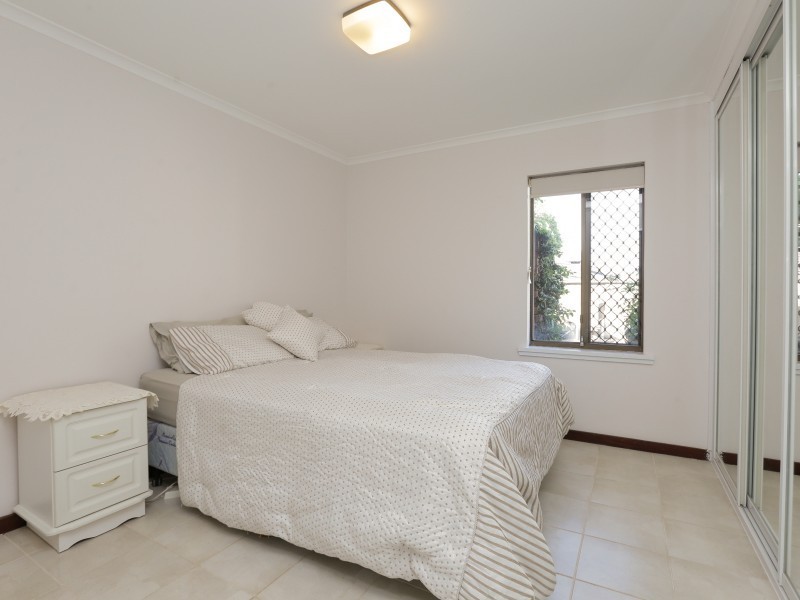 22 Essington Street, Huntingdale WA 6110