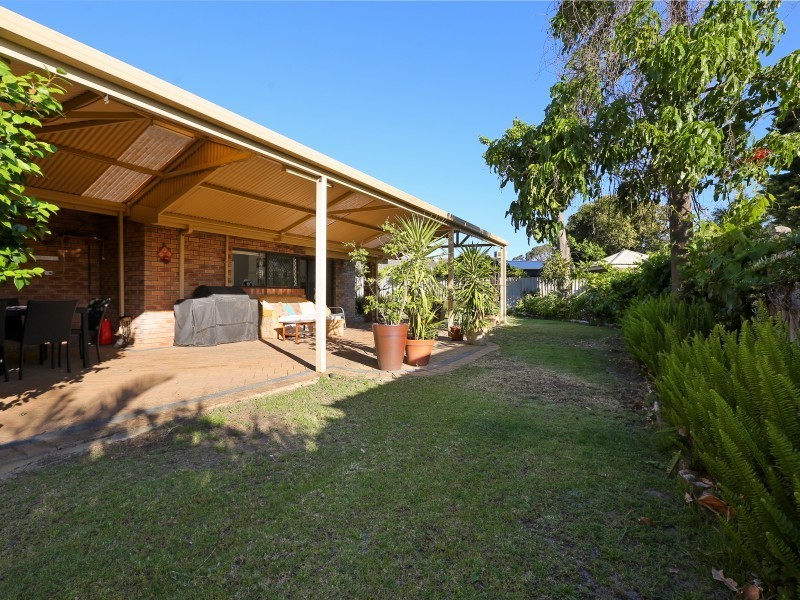 22 Essington Street, Huntingdale WA 6110