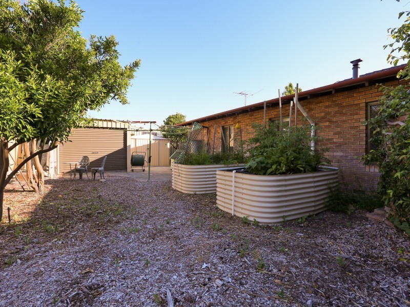 22 Essington Street, Huntingdale WA 6110