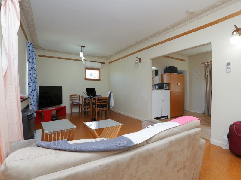 13 Melvin Avenue, Thornlie WA 6108