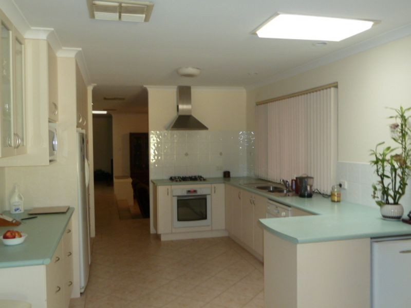 33 Victoria Road, Kenwick WA 6107