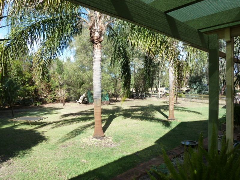 33 Victoria Road, Kenwick WA 6107