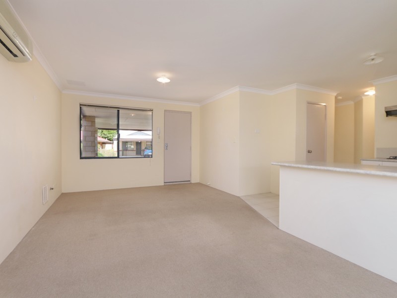 8/25 Apley Street, Maddington WA 6109