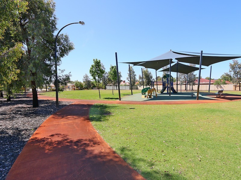 8/25 Apley Street, Maddington WA 6109