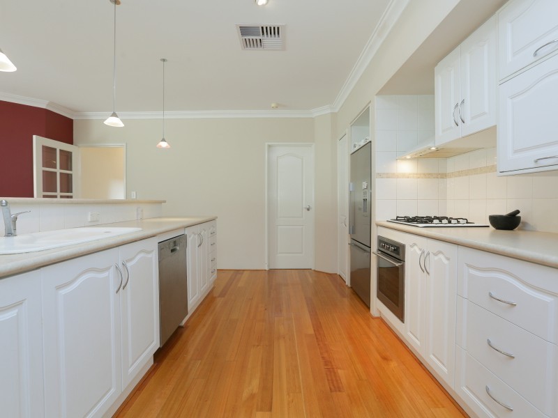 24 Burnside Terrace, Canning Vale WA 6155