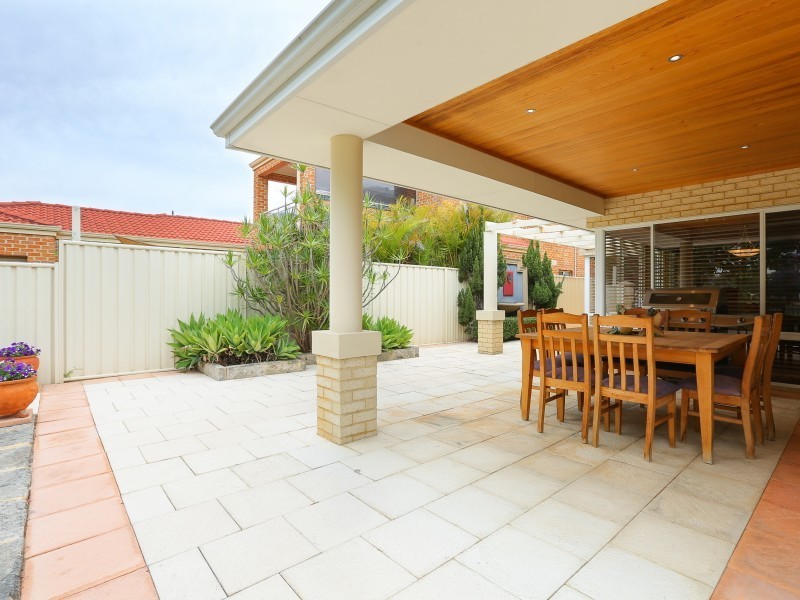 24 Burnside Terrace, Canning Vale WA 6155