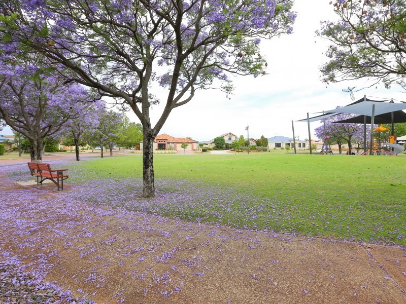 24 Burnside Terrace, Canning Vale WA 6155