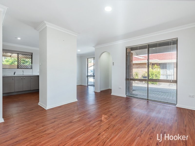 5/8 Moore Street, Dianella WA 6059