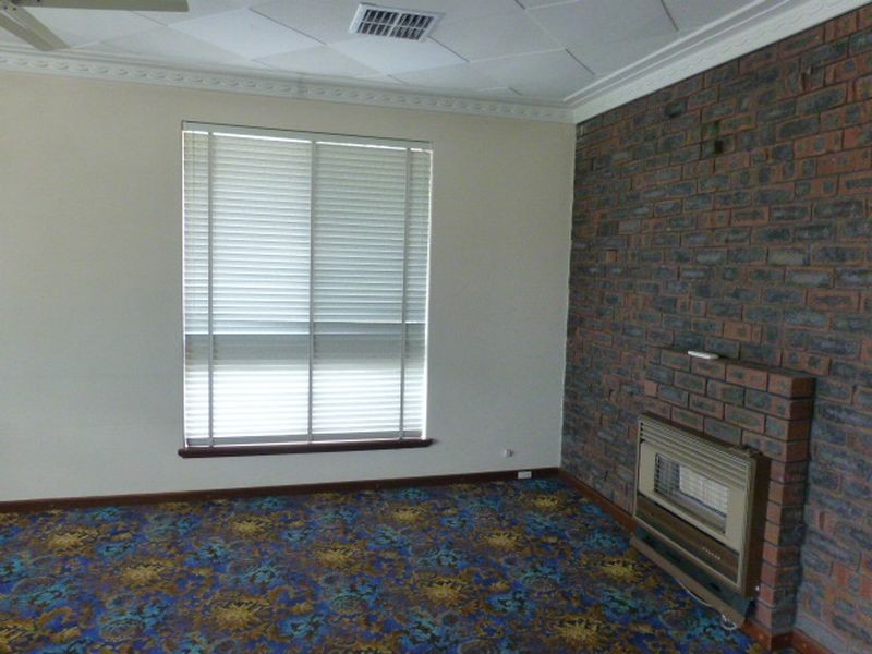 26 Wroxton Street, Midland WA 6056