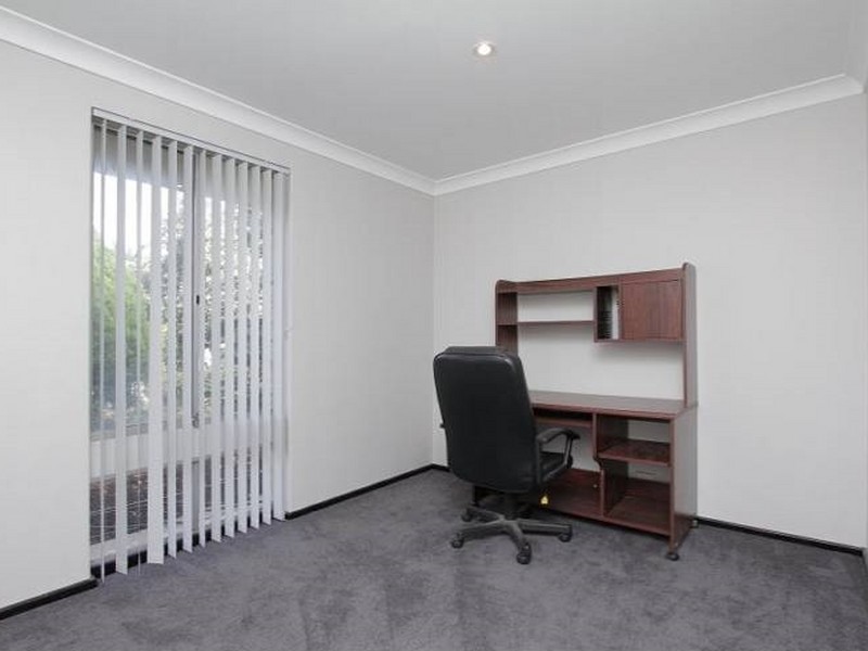 24 Stevenage Street, Huntingdale WA 6110