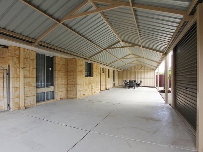 24 Stevenage Street, Huntingdale WA 6110