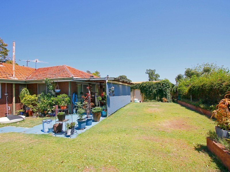 112 Spencer Road, Langford WA 6147