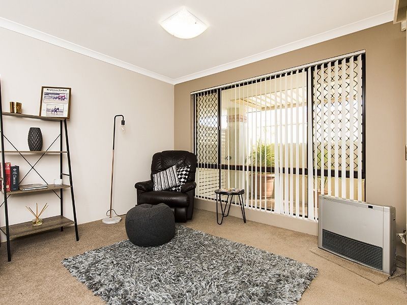 25 Corriedale Place, Thornlie WA 6108