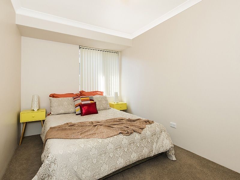 25 Corriedale Place, Thornlie WA 6108