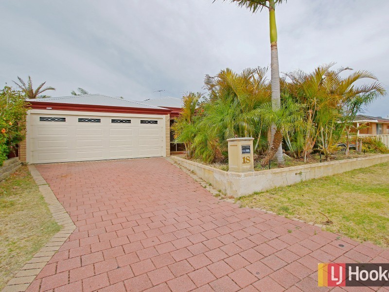 18 Starlight Pass, Seville Grove WA 6112