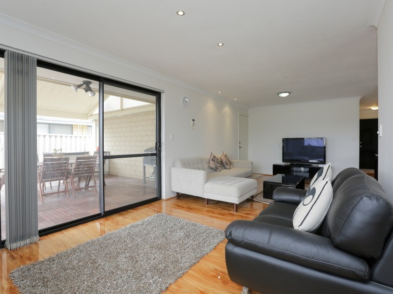 7 Trayner Close, Gosnells WA 6110