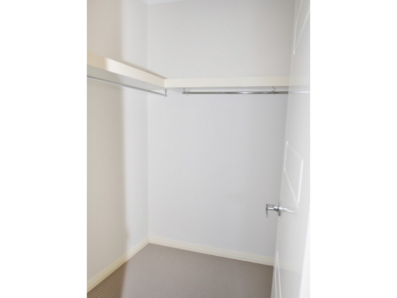 8/12 Leila Street, Cannington WA 6107