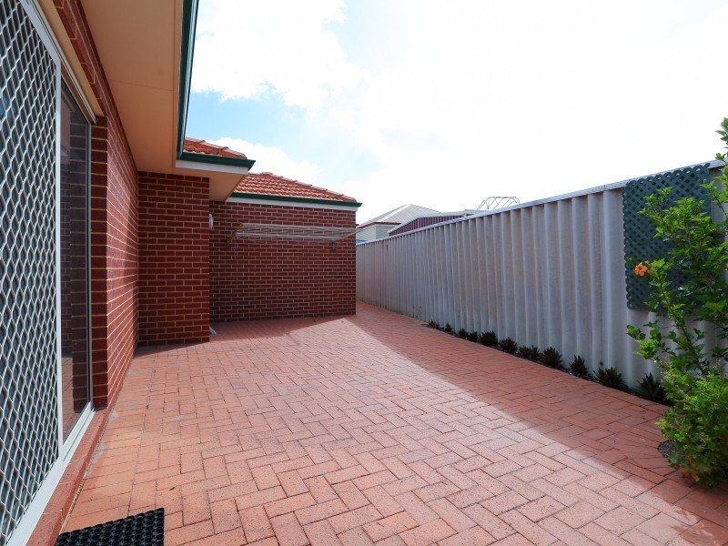 11 Southacre Drive, Canning Vale WA 6155