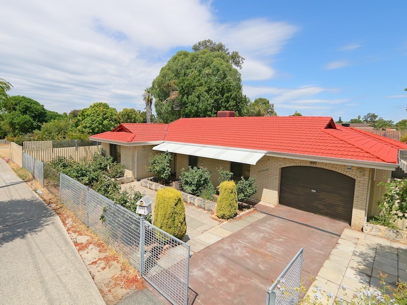 100 Yale Road, Thornlie WA 6108