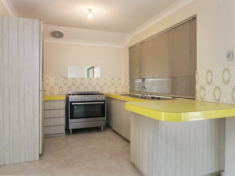 100 Yale Road, Thornlie WA 6108