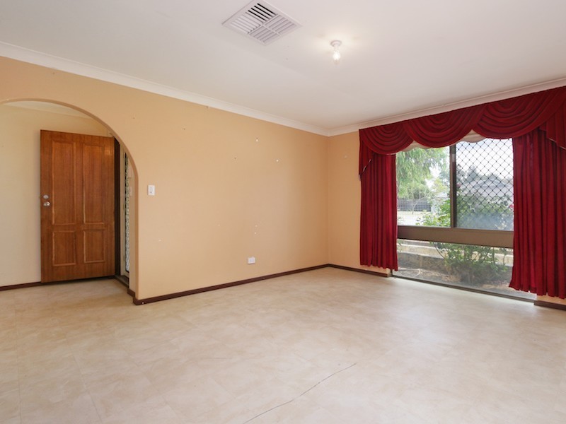 100 Yale Road, Thornlie WA 6108