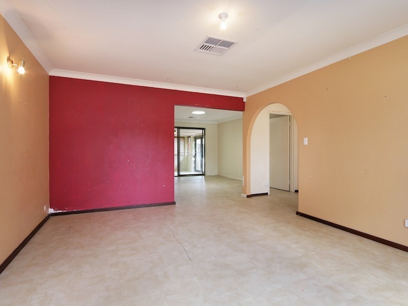 100 Yale Road, Thornlie WA 6108