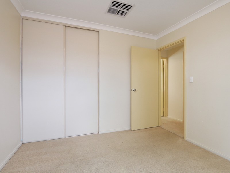 100 Yale Road, Thornlie WA 6108