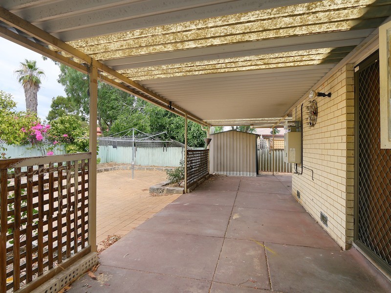 100 Yale Road, Thornlie WA 6108