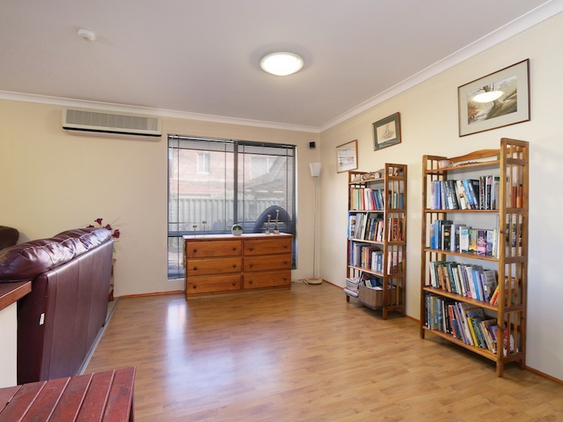 11 Aster Court, Thornlie WA 6108