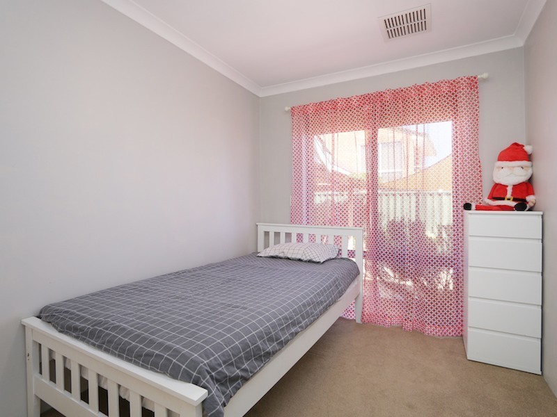 11 Aster Court, Thornlie WA 6108
