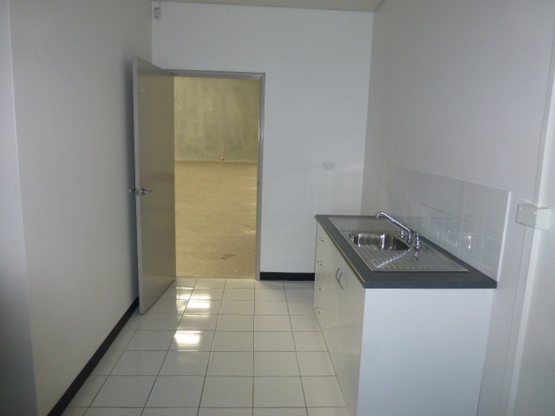 41 Mordaunt Circuit, Canning Vale WA 6155