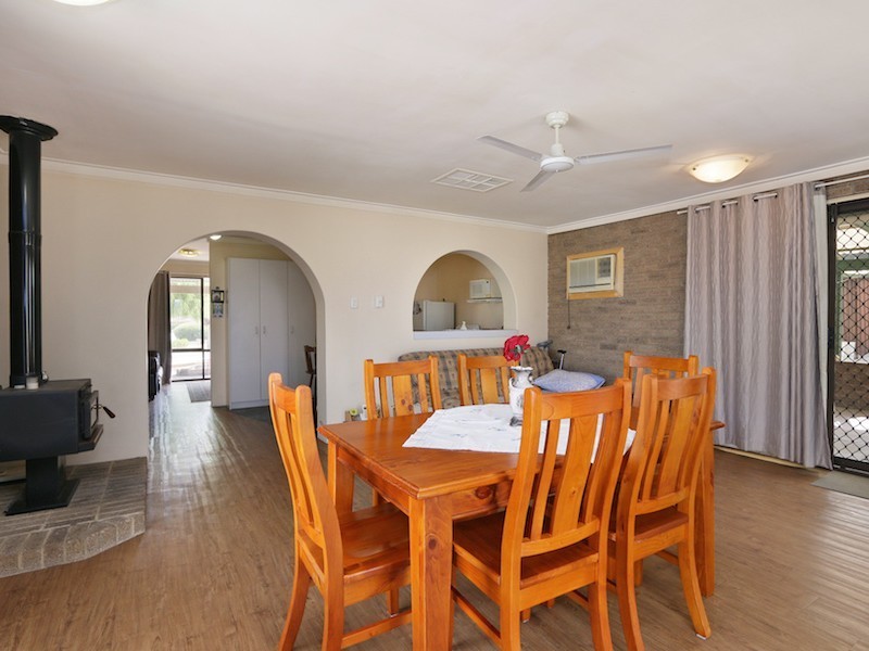 59 Ashburton Drive, Gosnells WA 6110