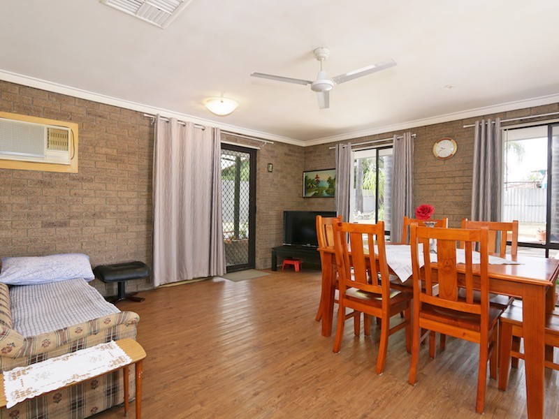 59 Ashburton Drive, Gosnells WA 6110