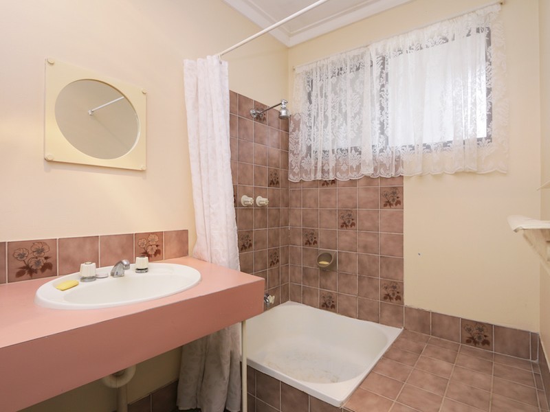 59 Ashburton Drive, Gosnells WA 6110