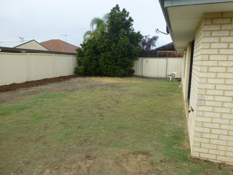 40 Teal Brook Circle, Seville Grove WA 6112