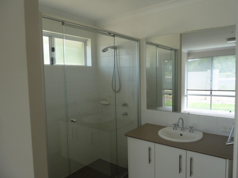 1 Linkwater Pass, Southern River WA 6110