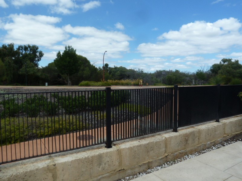 1 Linkwater Pass, Southern River WA 6110