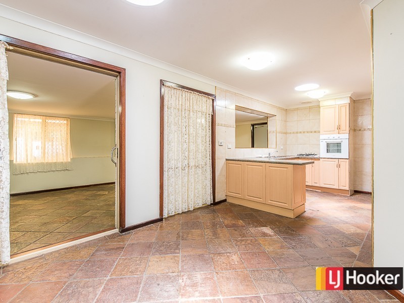 17 Harber Drive, Armadale WA 6112