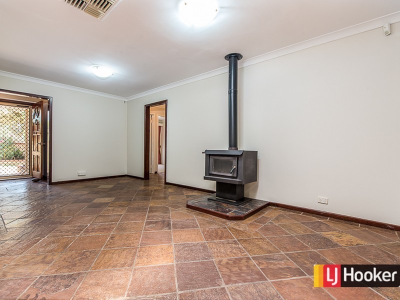 17 Harber Drive, Armadale WA 6112