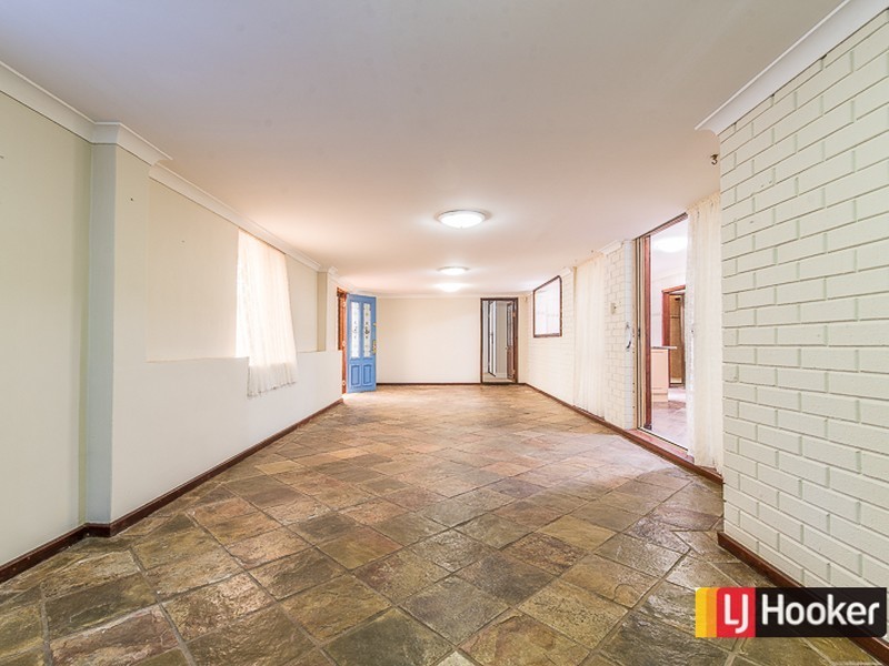 17 Harber Drive, Armadale WA 6112