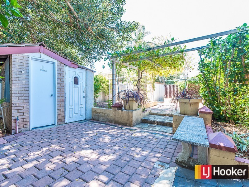 17 Harber Drive, Armadale WA 6112