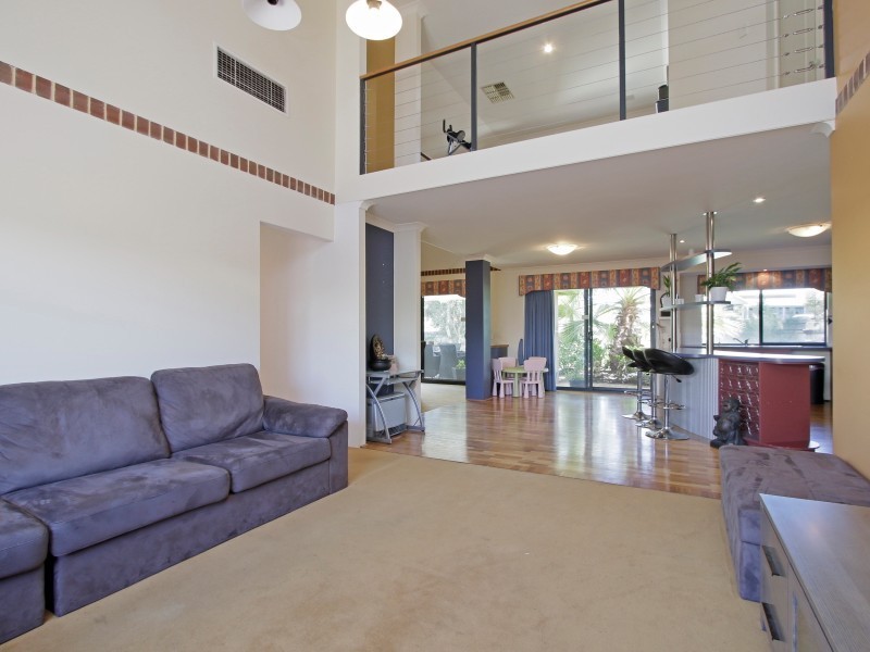 1 Nolan Avenue, Southern River WA 6110