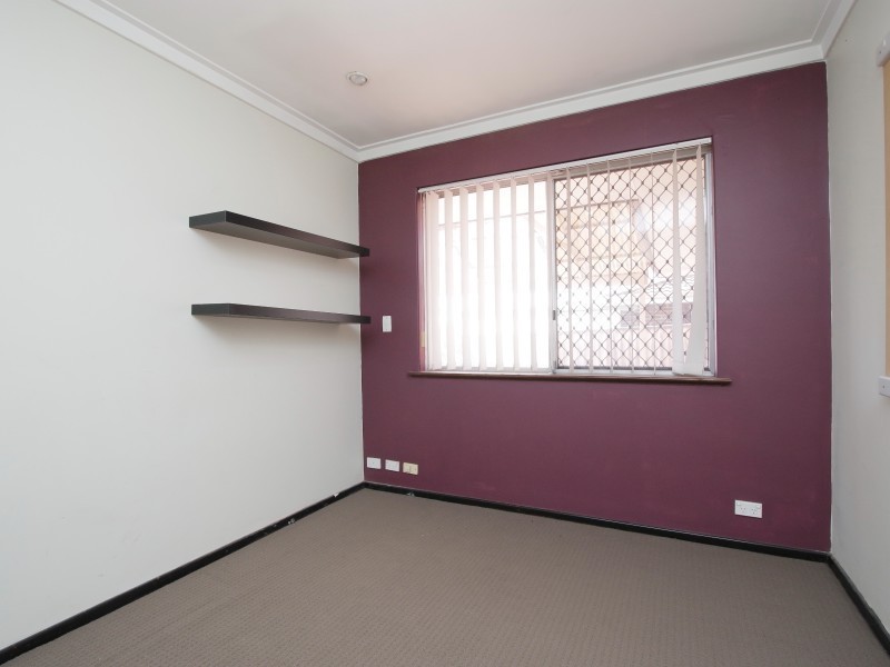10 Camberley Street, Thornlie WA 6108