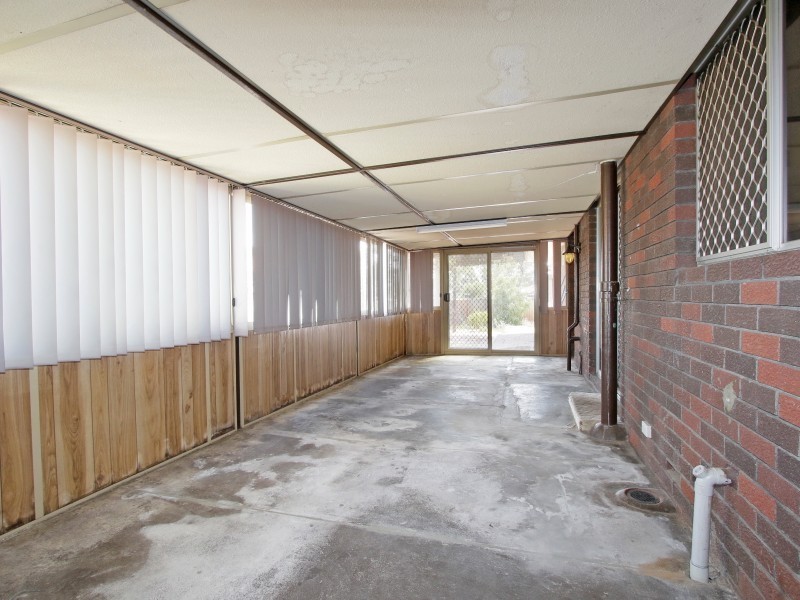 10 Camberley Street, Thornlie WA 6108